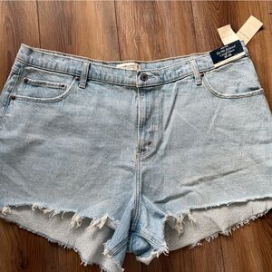 NWT Abercrombie & Fitch 90’s Relaxed Cutoff Shorts